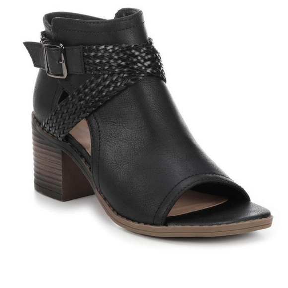 unr8ed Shoes - UNR8ED Women's Black Peep-Toe Ankle Boots Sz: 11M NWT